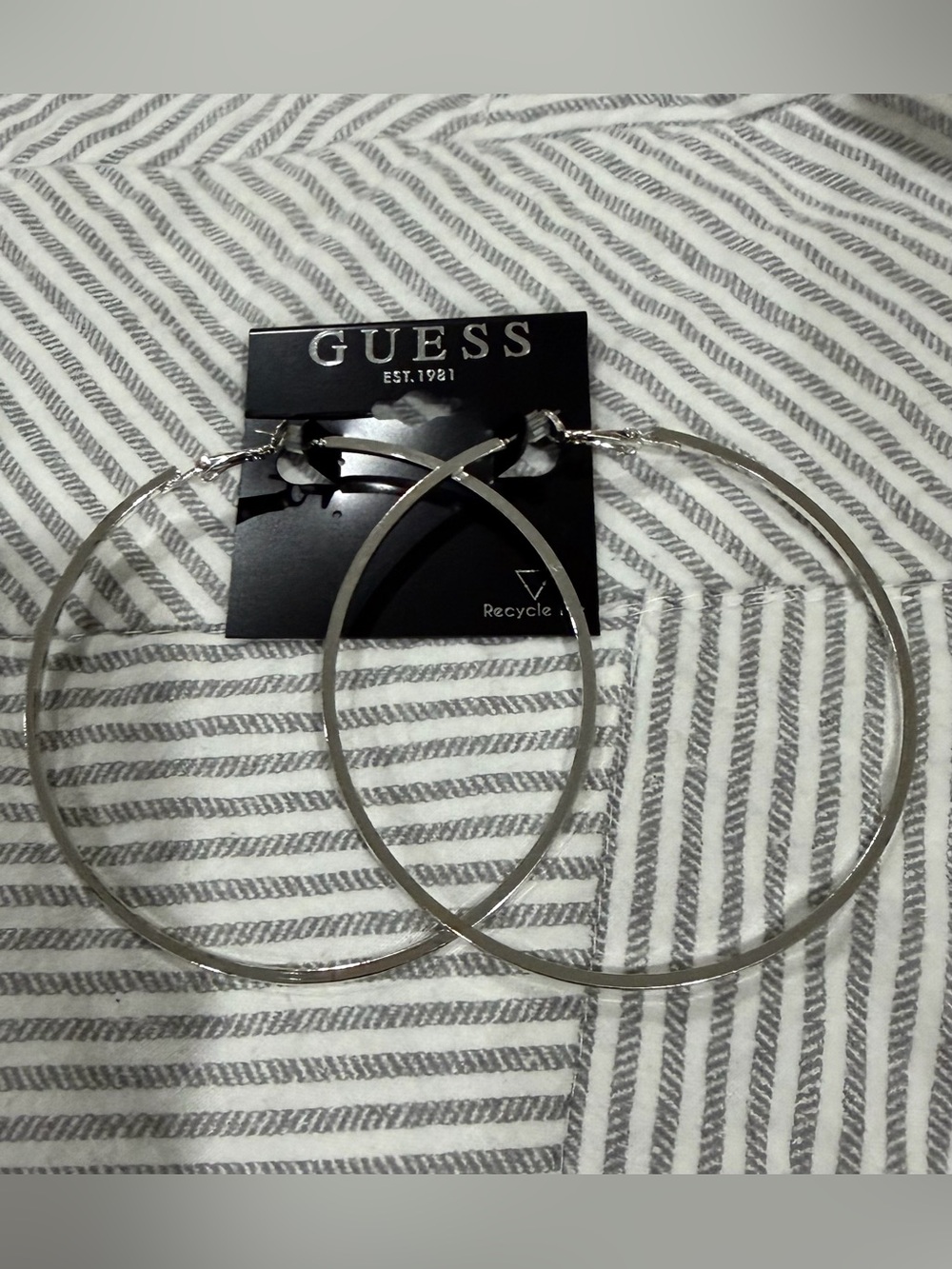 Guess 3” hoop earrings silver large oversized fashion jewelry new $22